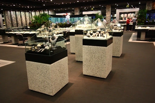 Explore Gem Gallery