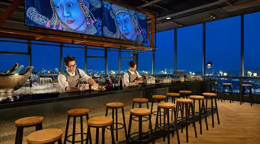 Experience Rooftop Drinks