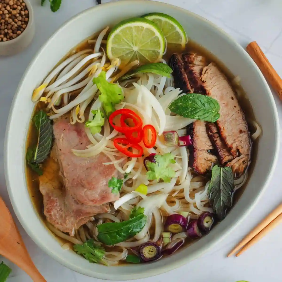 Phở (Beef or Chicken Noodle Soup)